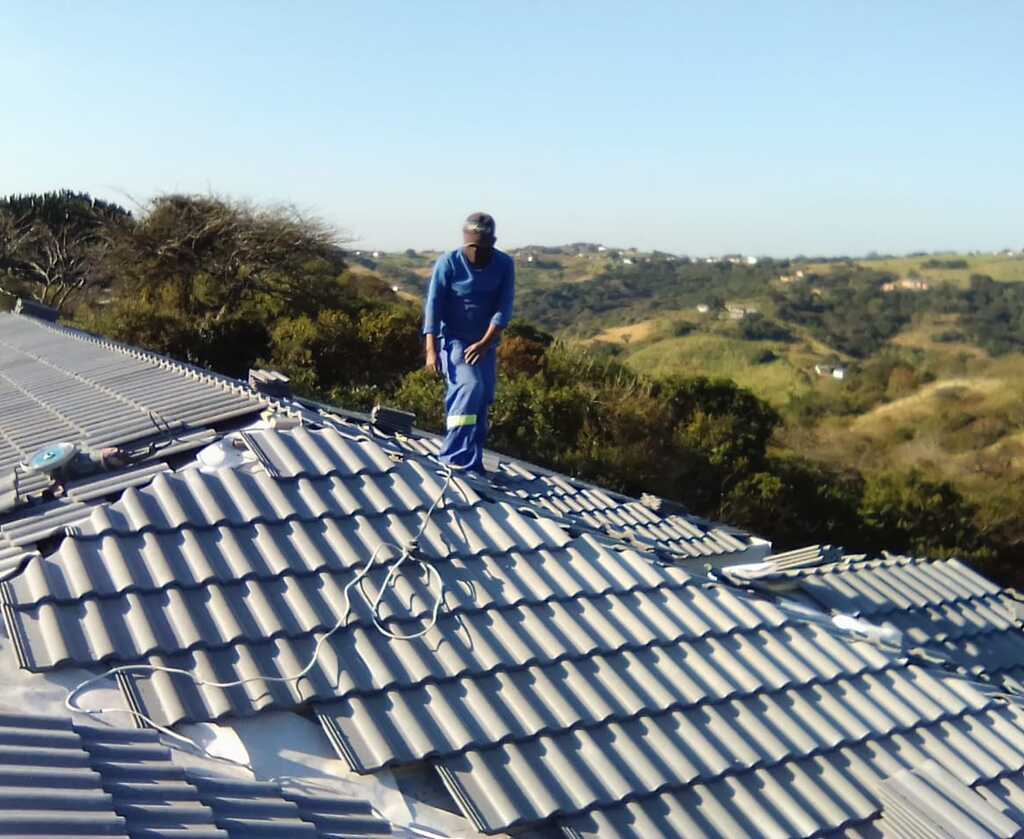 roof tiling