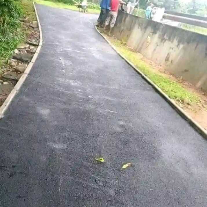 caption: Driveway (c) Siyakha Construction, /images/0/10042706/IMG-20240801-WA0035.jpg