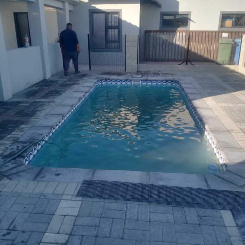 caption: Swimming pool (c) Siyakha Construction, /images/0/10825884/WhatsAppImage2024-09-12at09.18.15_10c7b197.jpg